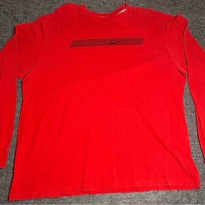 Men’s Nike Red Long Sleeve Pullover Shirt With Black Swoosh Logo Size XXL Cotton